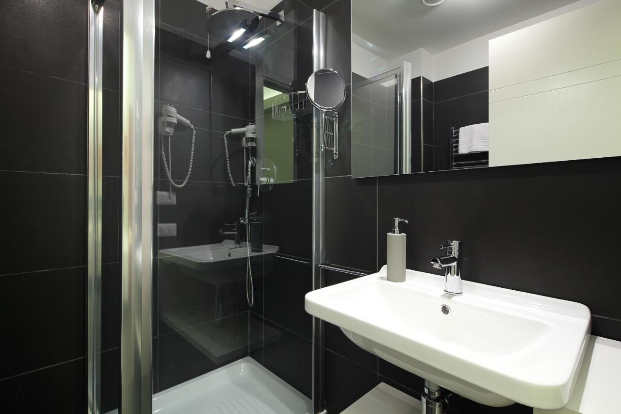 Nearhome Smart Suites Guest House Roma Exterior foto