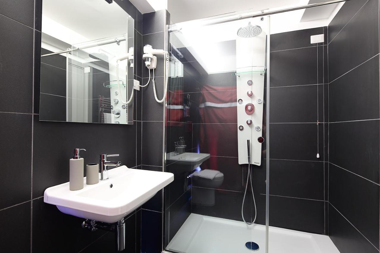 Nearhome Smart Suites Guest House Roma Exterior foto