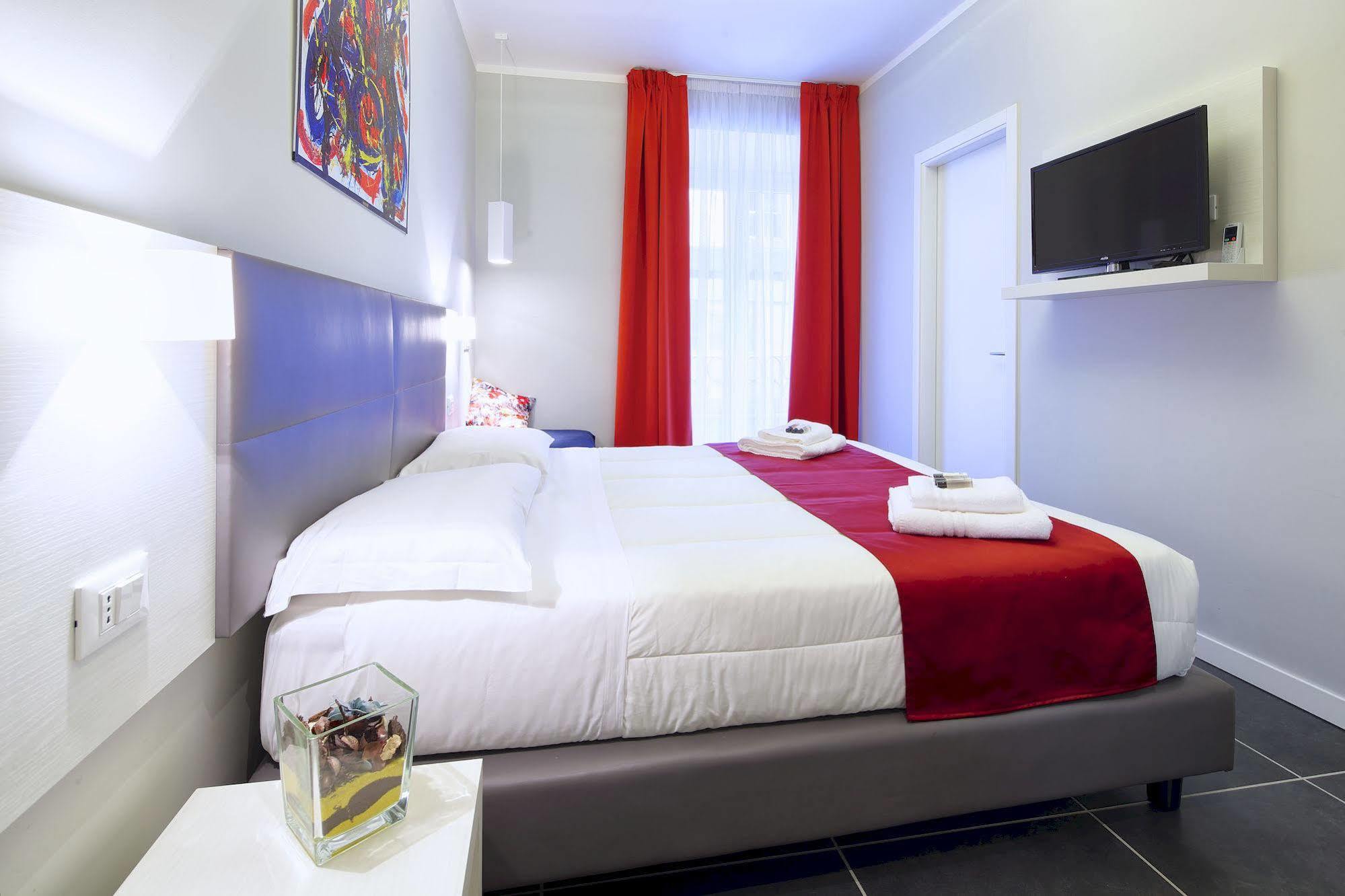 Nearhome Smart Suites Guest House Roma Exterior foto