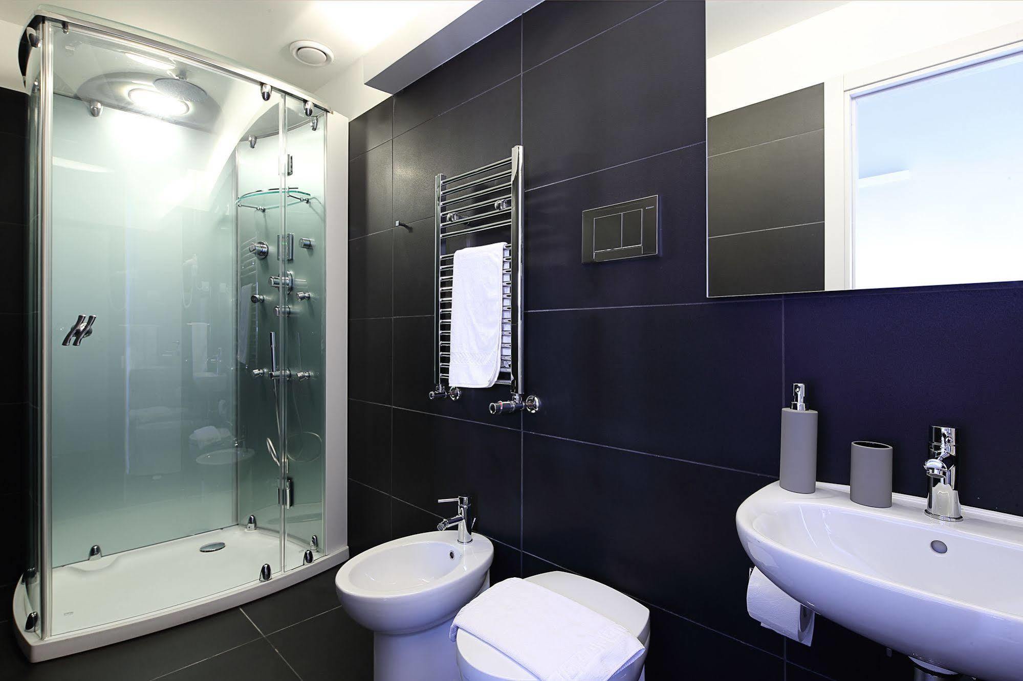Nearhome Smart Suites Guest House Roma Exterior foto